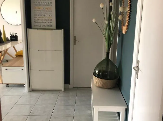 Chez Sandrine Au Beauvallon Апартаменты Антиб