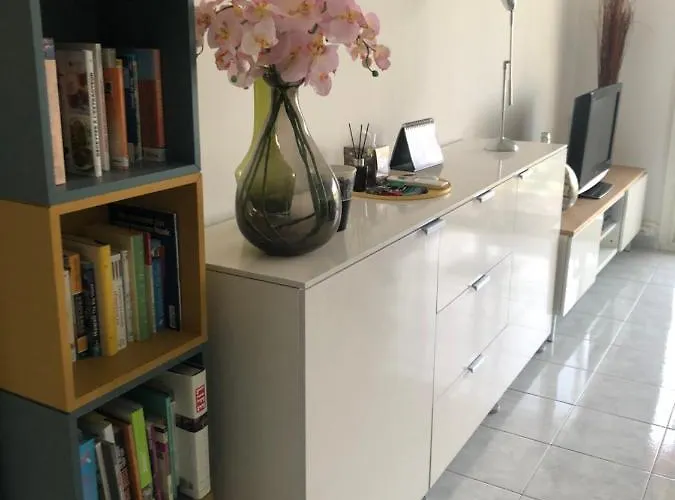 Chez Sandrine Au Beauvallon דירה *