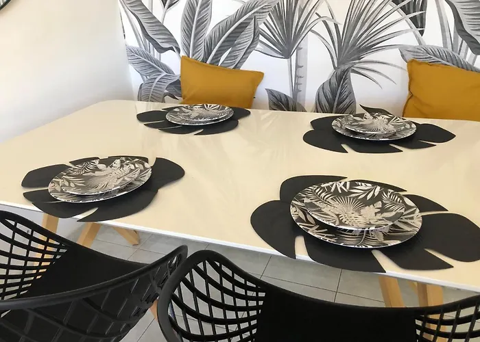 Chez Sandrine Au Beauvallon Апартаменты Антиб